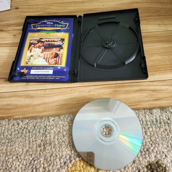 The Princess and the Frog Disney DVD - Picture 4 of 4